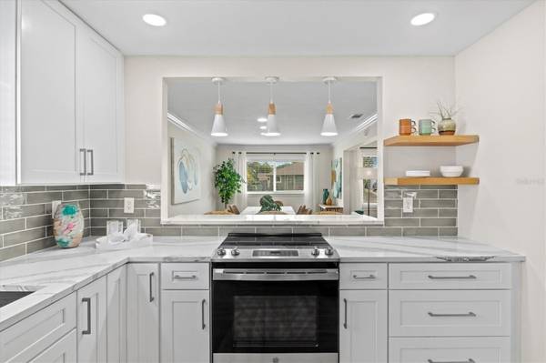 2641 MARTIN ST, Sarasota, FL 34237