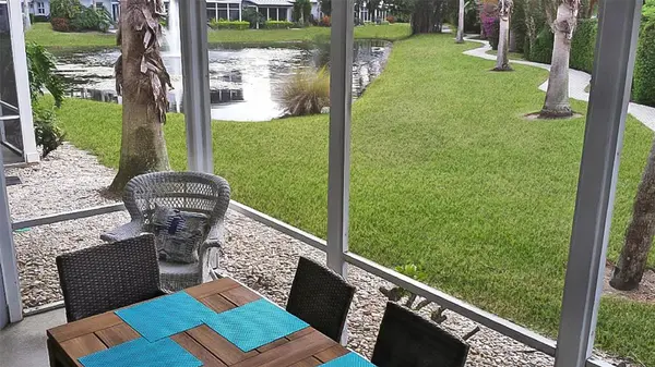 1327 SIESTA BAYSIDE DR #1327-C, Sarasota, FL 34242