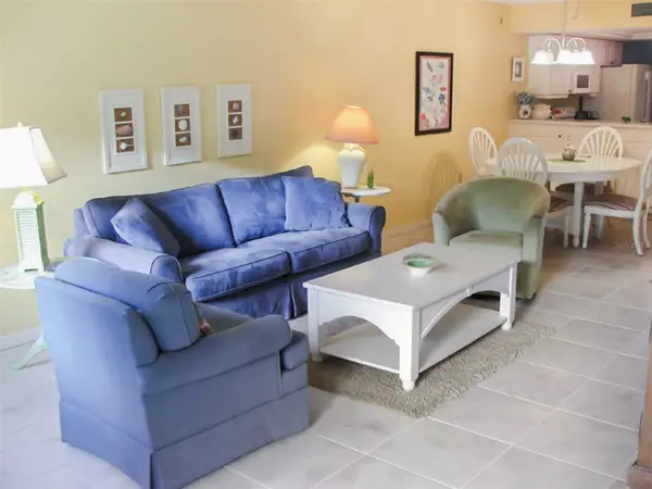 1344 SIESTA BAYSIDE DR #1344-D, Sarasota, FL 34242