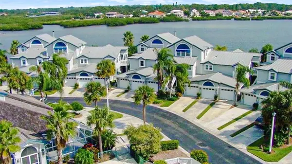 1365 SIESTA BAYSIDE DR #1365-C, Sarasota, FL 34242