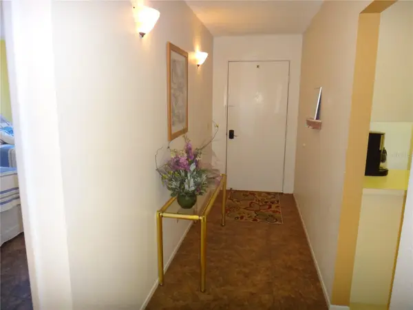 4493 LONGMEADOW #76, Sarasota, FL 34235