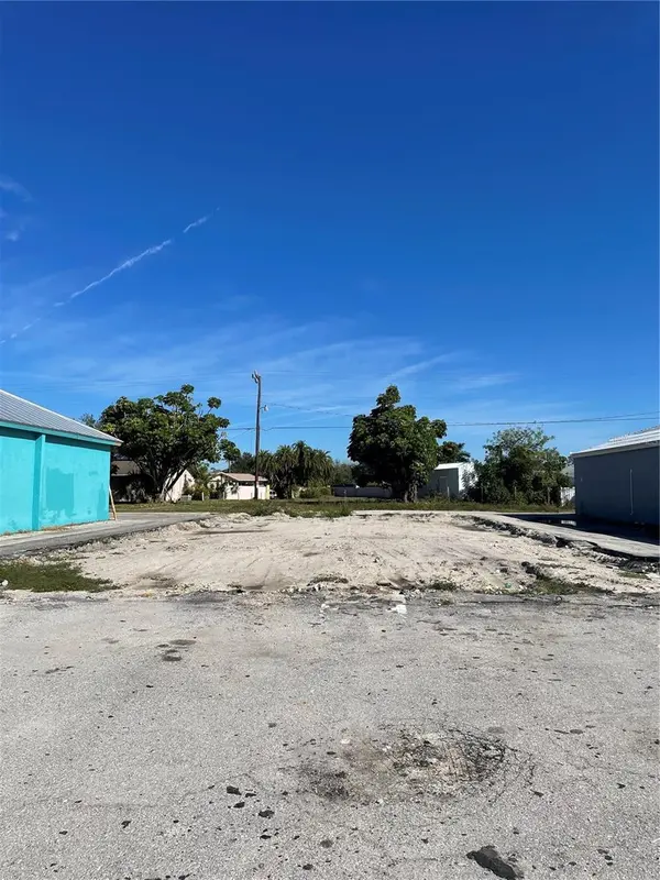 3782 TAMIAMI TRL #B, Port Charlotte, FL 33952