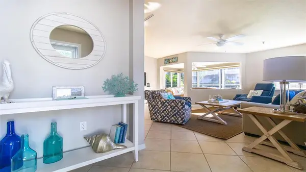 1340 SIESTA BAYSIDE DR #1340-C, Sarasota, FL 34242