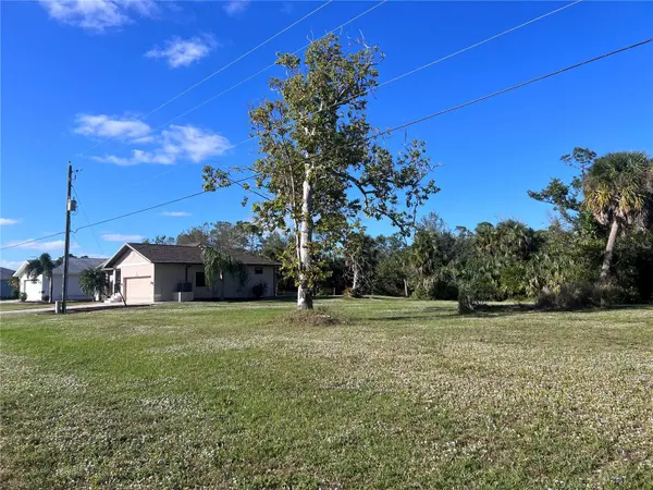 16819 ACAPULCO RD, Punta Gorda, FL 33955