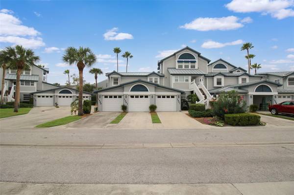 1339 SIESTA BAYSIDE DR #1339-C, Sarasota, FL 34242