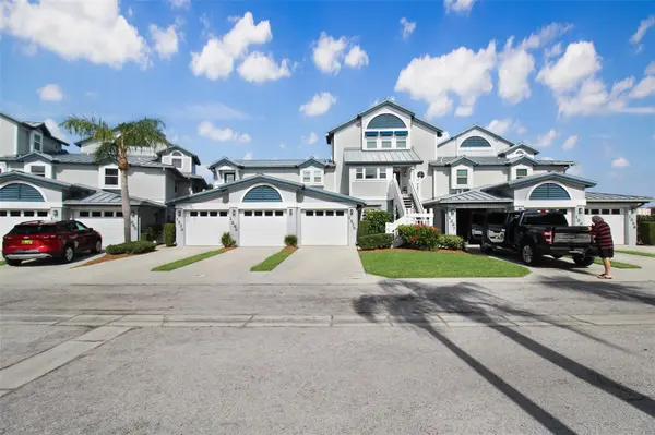 1389 SIESTA BAYSIDE DR #1389-F, Sarasota, FL 34242