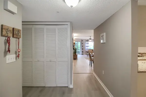 1326 SIESTA BAYSIDE DR #1326-D, Sarasota, FL 34242