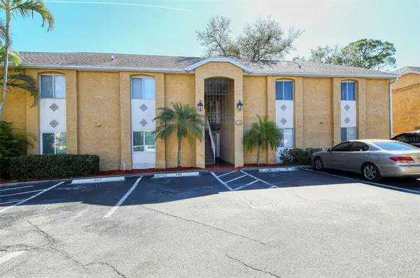1877 TOUCAN WAY #400, Sarasota, FL 34232