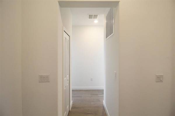5236 BLUE CRUSH ST, Bradenton, FL 34211