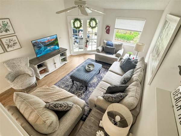 1350 SIESTA BAYSIDE DR #1350-B, Sarasota, FL 34242