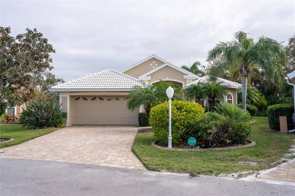 326 SAINT GEORGE CT #14, Venice, FL 34293