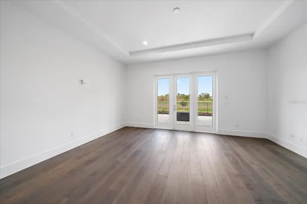 3739 CALEDONIA LN, Sarasota, FL 34240