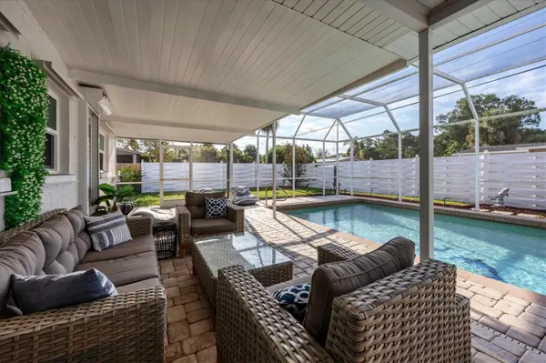 3126 BOUGAINVILLEA ST, Sarasota, FL 34239