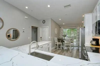 9560 HIGH GATE DR #1624, Sarasota, FL 34238