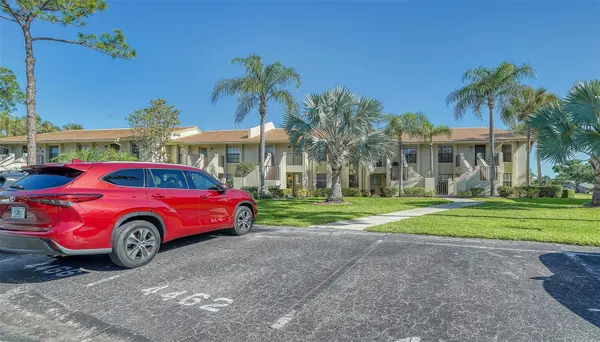 4462 WEYBRIDGE ST #72, Sarasota, FL 34235