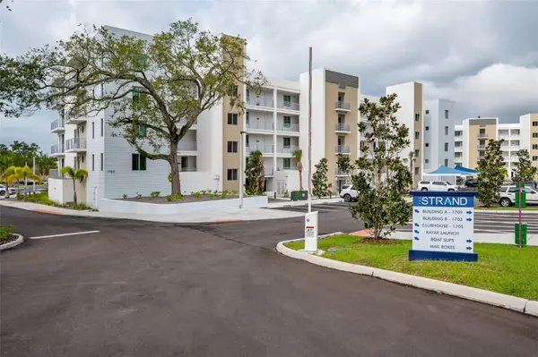 1703 N TAMIAMI TRL #207, Sarasota, FL 34234