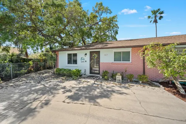 5027 31ST ST W, Bradenton, FL 34207