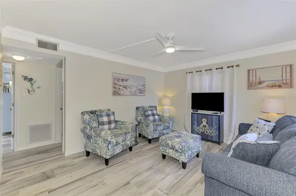 446 CANAL RD #5, Sarasota, FL 34242