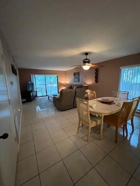 7205 CURTISS AVE #2F, Sarasota, FL 34231