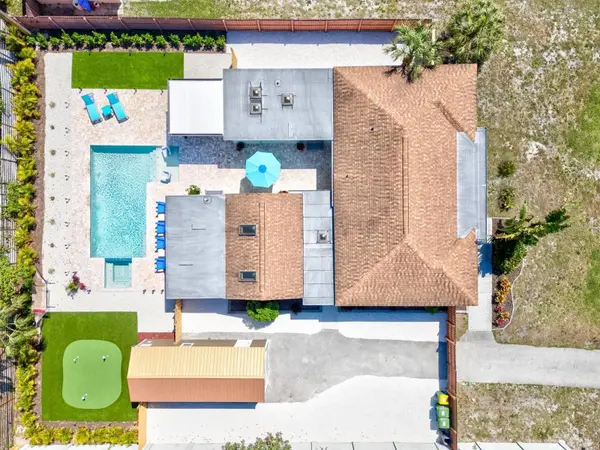 Address not disclosed, Sarasota, FL 34237