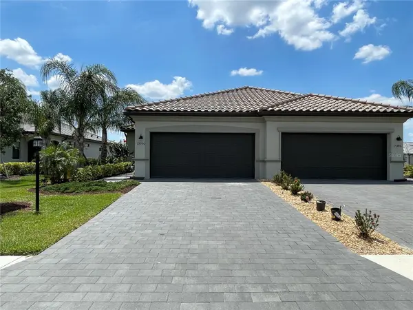 15950 CLEAR SKIES PL, Bradenton, FL 34211