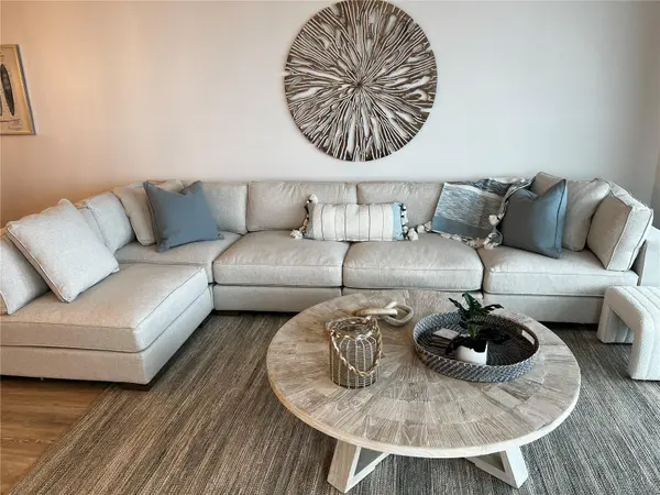 1465 GULF OF MEXICO DR #504, Longboat Key, FL 34228
