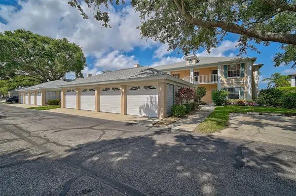 4215 CADDIE DR E #101, Bradenton, FL 34203