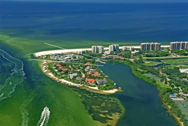 100 SANDS POINT RD #324, Longboat Key, FL 34228