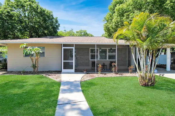 2403 19TH AVE W, Bradenton, FL 34205