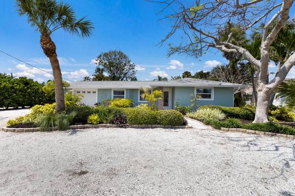 506 69TH ST, Holmes Beach, FL 34217