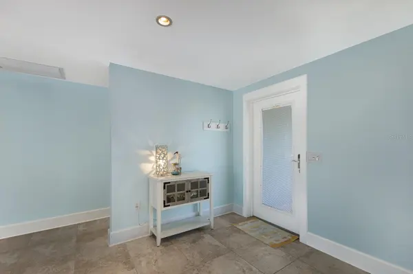 506 69TH ST, Holmes Beach, FL 34217