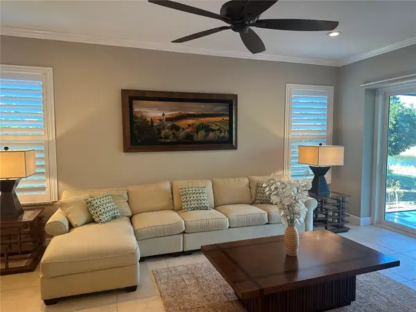 7135 KENSINGTON CT, University Park, FL 34201