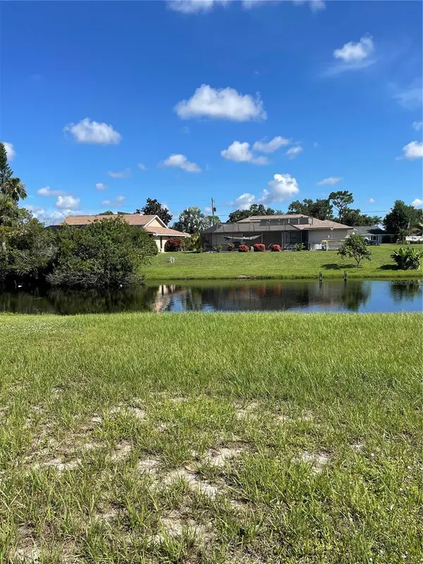 130 MARK TWAIN LN, Rotonda West, FL 33947