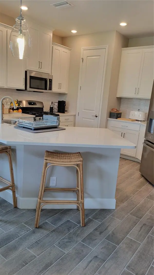 5419 SUMMIT GLN, Bradenton, FL 34203