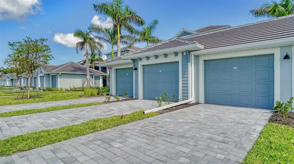 12550 GALAPAGOS CT #106, Venice, FL 34293