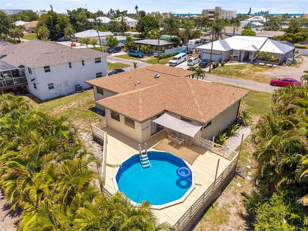 309 SHORE T RD, Nokomis, FL 34275