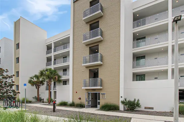 1703 N TAMIAMI TRL #503, Sarasota, FL 34234