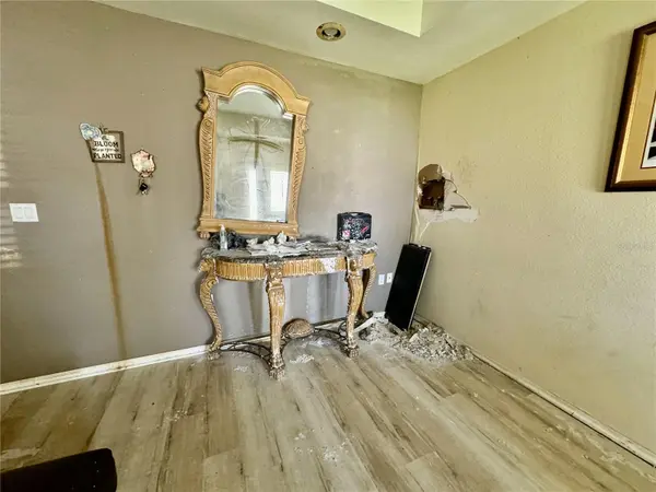 361 PORPOISE RD, Venice, FL 34293