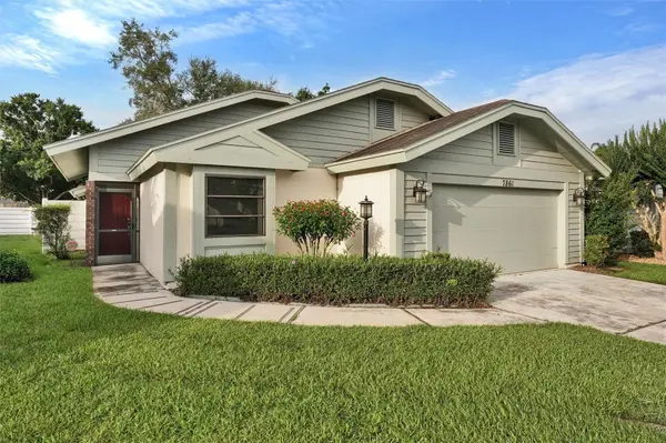 7861 PINE TRACE DR #7861, Sarasota, FL 34243