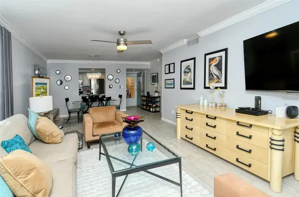 1215 S PORTOFINO DR N #308, Sarasota, FL 34242