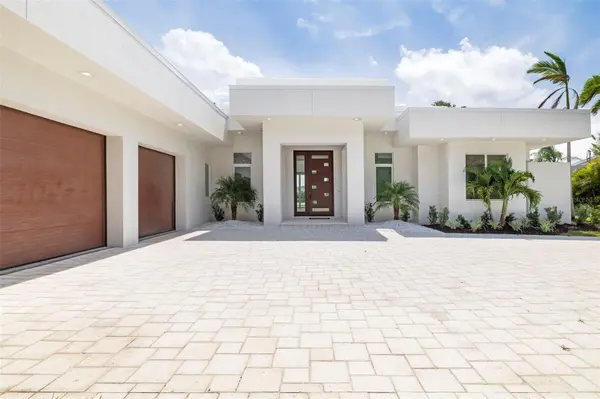 4431 CAMINO REAL, Sarasota, FL 34231