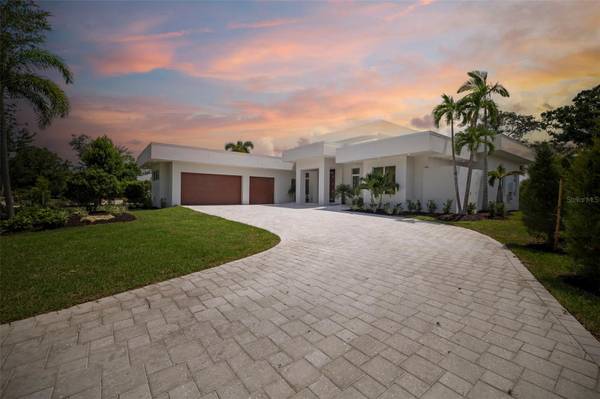 4431 CAMINO REAL, Sarasota, FL 34231
