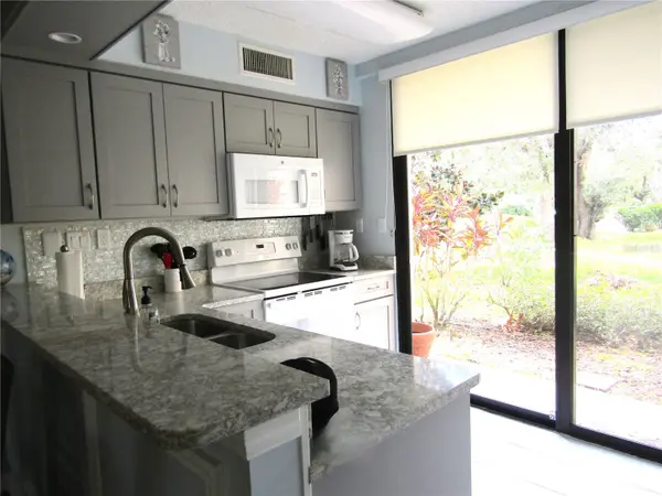 5136 HARPERS CROFT #11, Sarasota, FL 34235