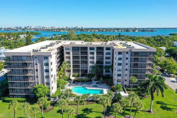 1001 BENJAMIN FRANKLIN DR #512, Sarasota, FL 34236