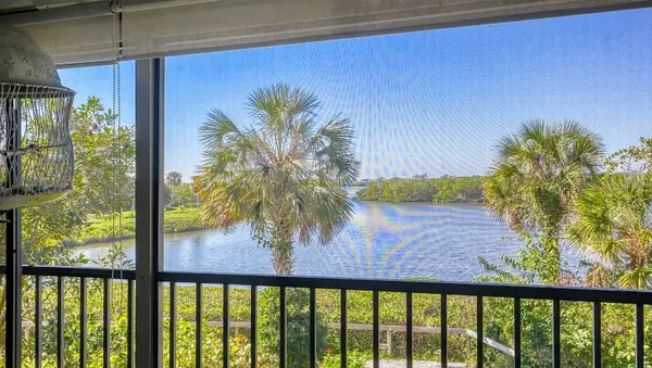 1617 BAYHOUSE CT #BA221, Sarasota, FL 34231
