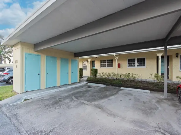 2465 NORTHSIDE DR #906, Clearwater, FL 33761
