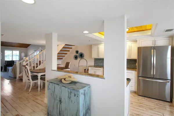 1315 SIESTA BAYSIDE DR #1315B, Sarasota, FL 34242