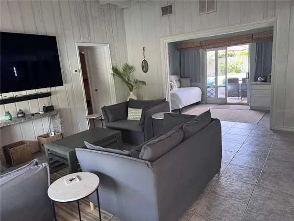 6304 BEECHWOOD AVE, Sarasota, FL 34231