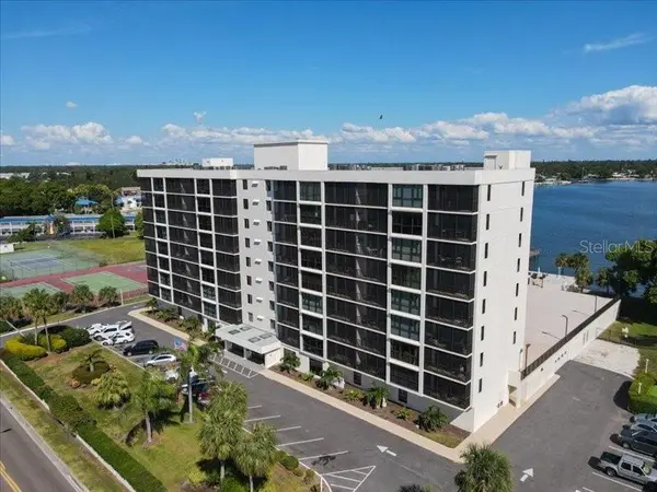 7100 SUNSHINE SKYWAY LN S #706, St Petersburg, FL 33711