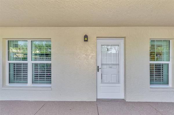 917 WEXFORD BLVD #917, Venice, FL 34293